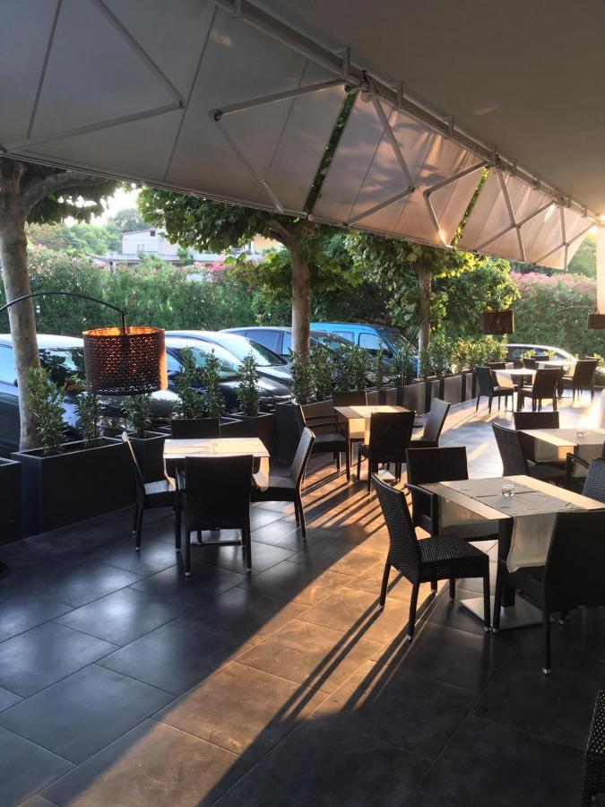 Hotel Solaris Casalbordino Exterior photo
